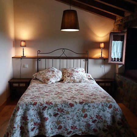 Fuente De Gueelo Pensionat San Bartolomé de Meruelo Eksteriør billede
