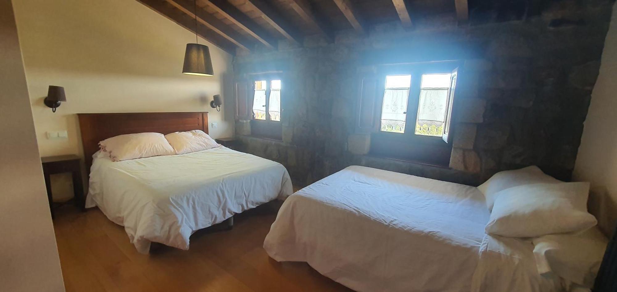 Fuente De Gueelo Pensionat San Bartolomé de Meruelo Eksteriør billede