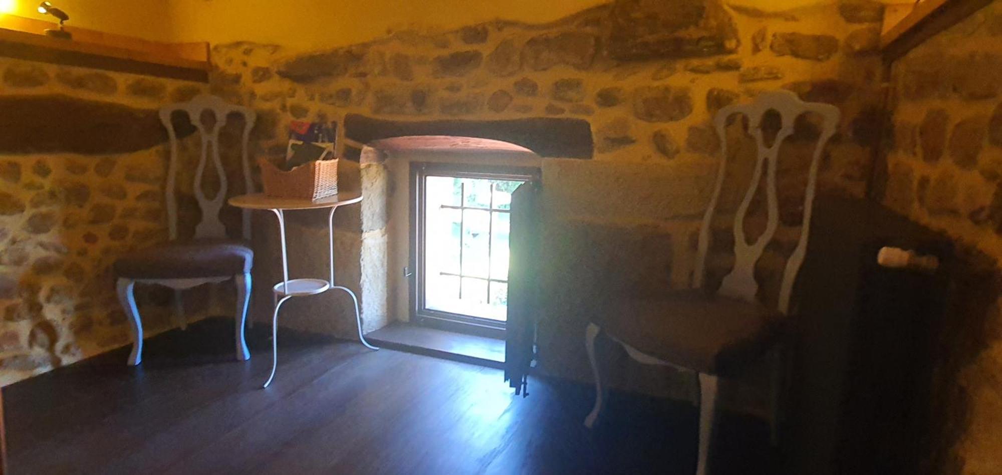 Fuente De Gueelo Pensionat San Bartolomé de Meruelo Eksteriør billede